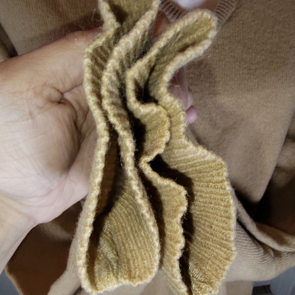 Vintage 60s Australian lambs wool v-neck sweater - Picture 7 of 9